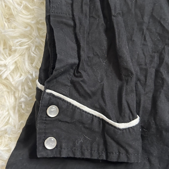 Western Black Jacket with Skull Design - Picture 7 of 8